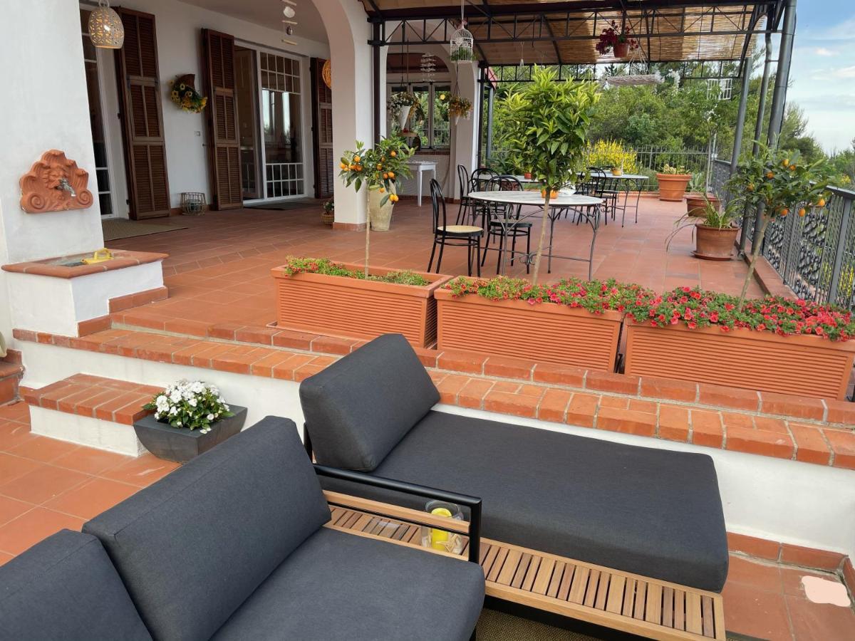 Sotto Le Stelle ...Il Mare Hotel Pietra Ligure Ngoại thất bức ảnh
