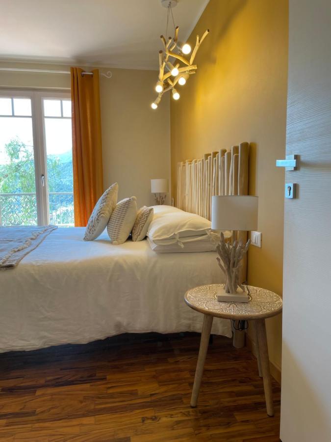 Sotto Le Stelle ...Il Mare Hotel Pietra Ligure Ngoại thất bức ảnh