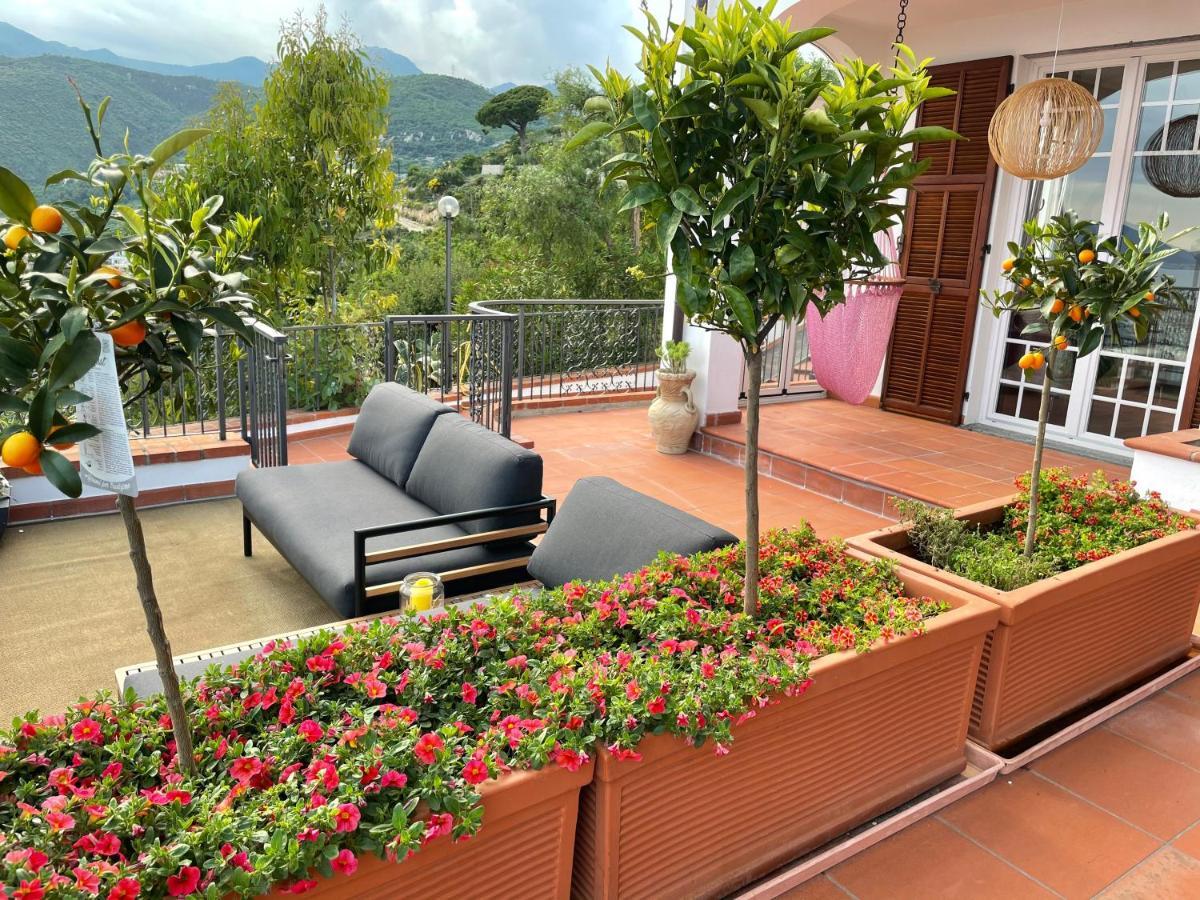 Sotto Le Stelle ...Il Mare Hotel Pietra Ligure Ngoại thất bức ảnh